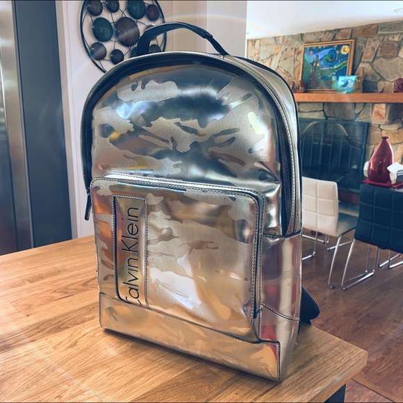 🔥 Calvin klein ❤️ Backpack 🎒 - Picture 1 of 1